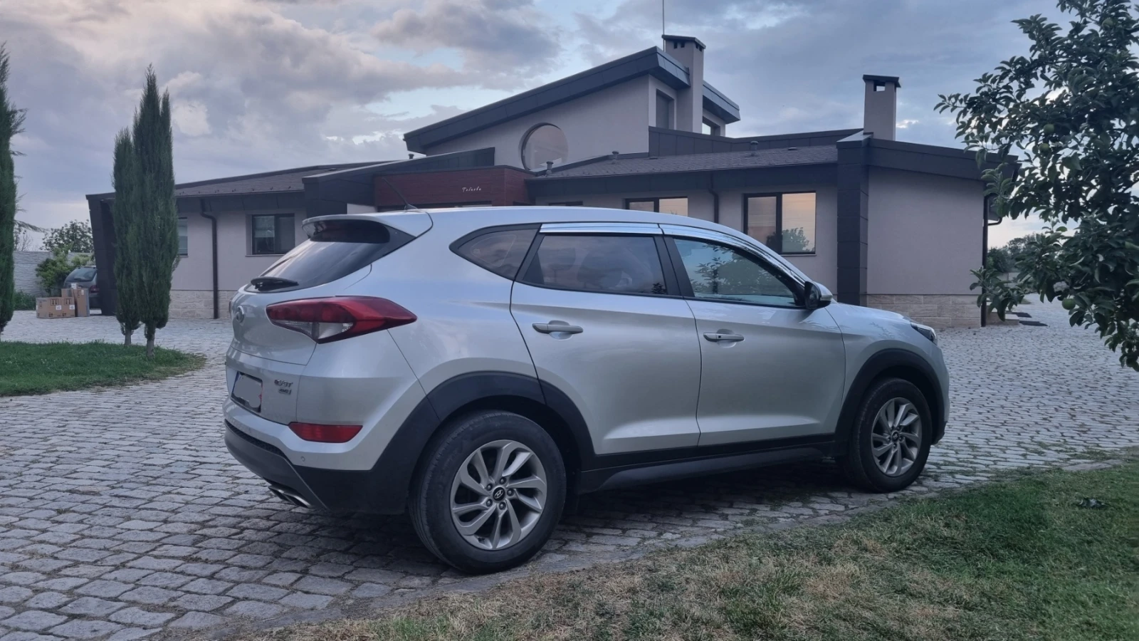 Hyundai Tucson 2.0  185кс  4х4 - изображение 5
