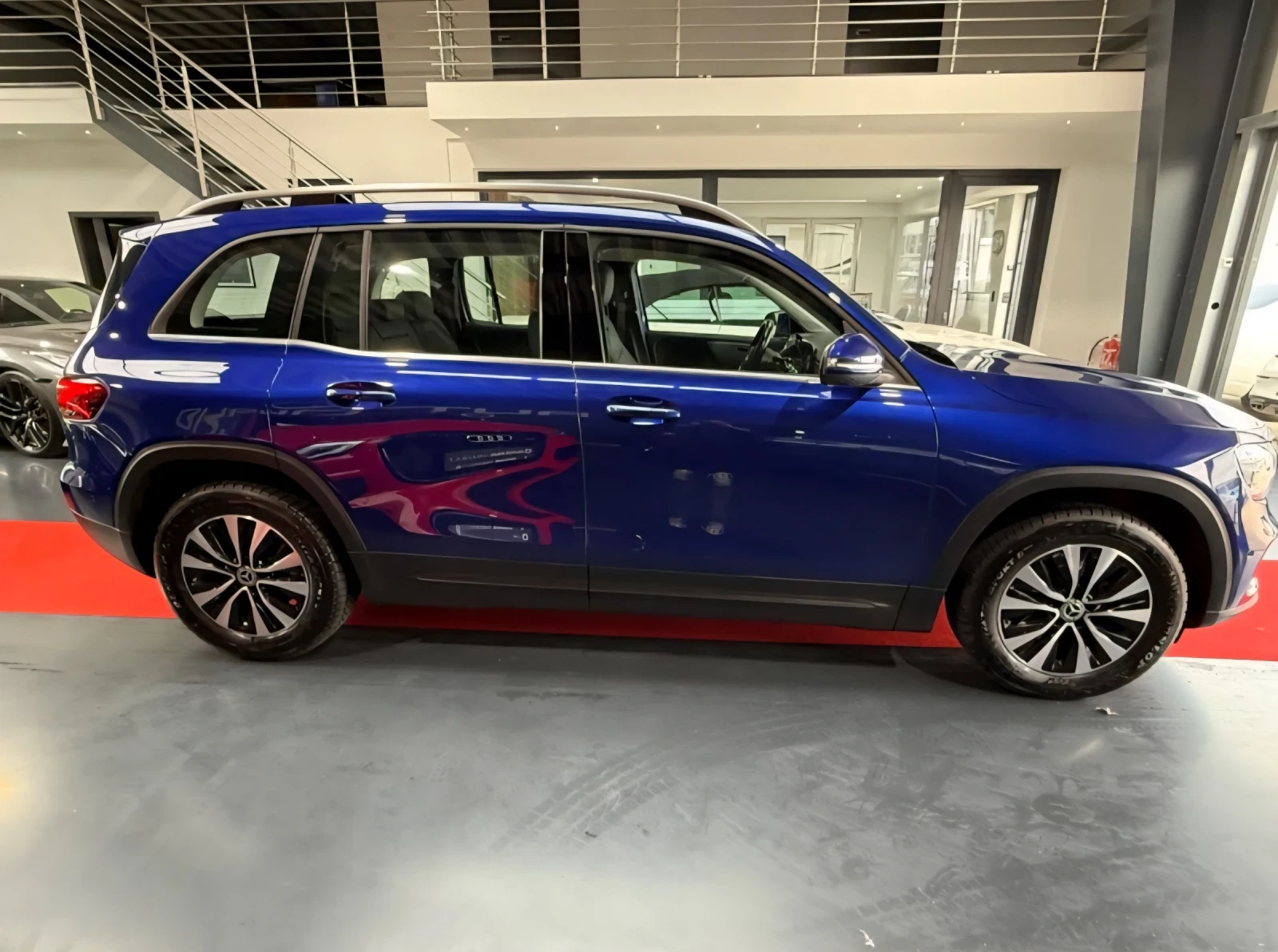 Mercedes-Benz GLB 2.2  - изображение 3