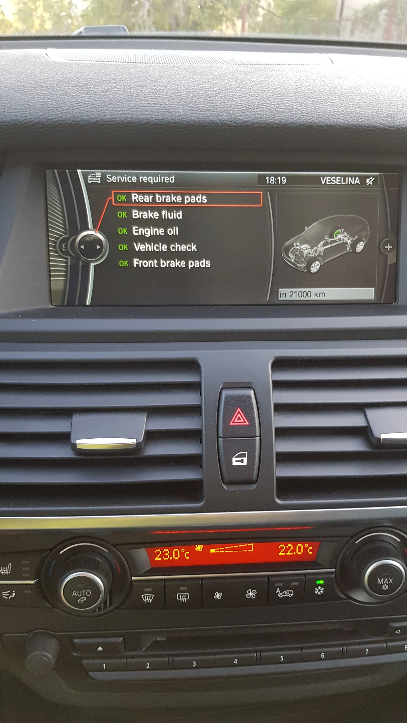 BMW X6 M Sportpaket 4D, снимка 13 - Автомобили и джипове - 53918085