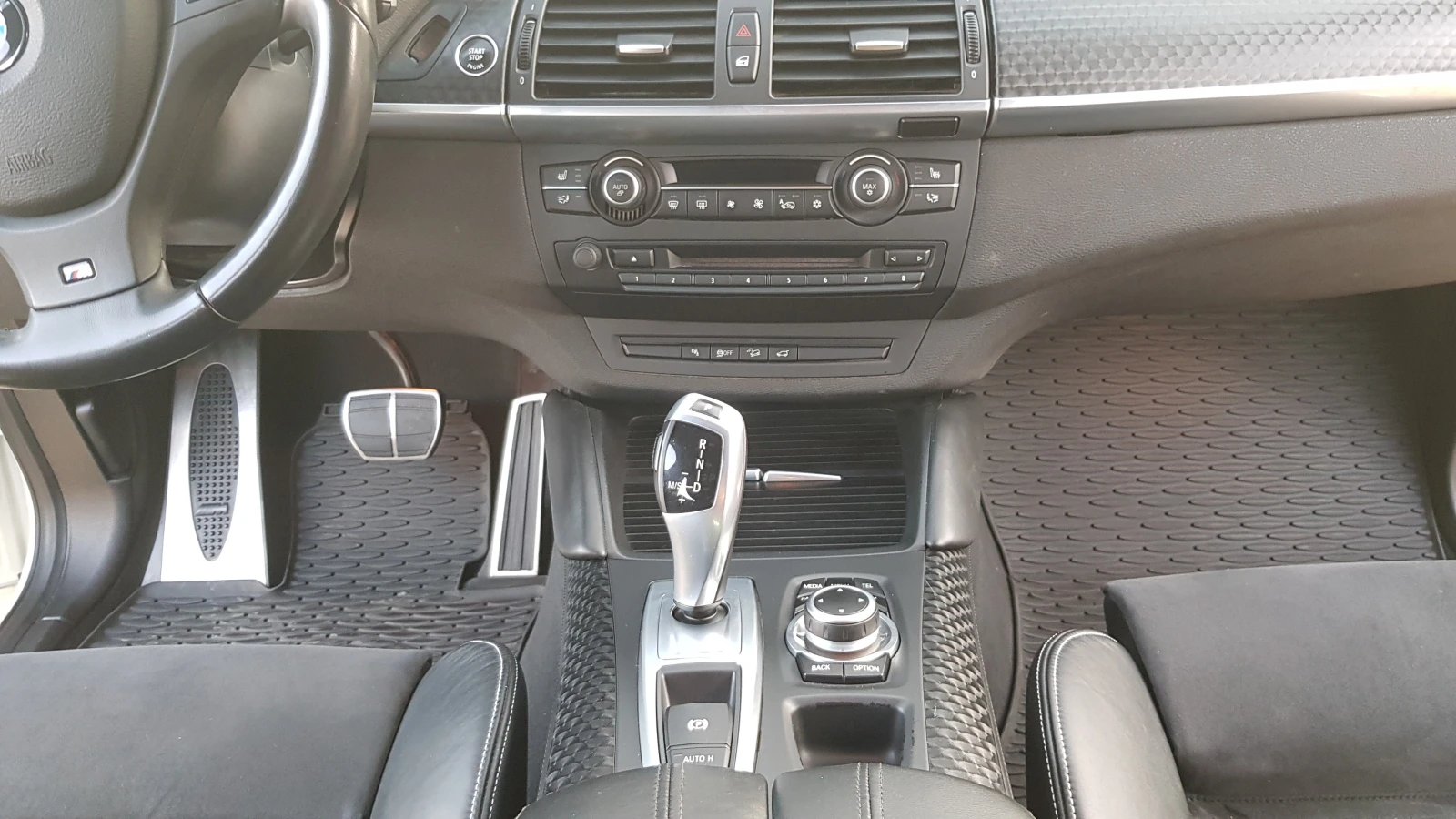 BMW X6 M Sportpaket 4D, снимка 11 - Автомобили и джипове - 53918085