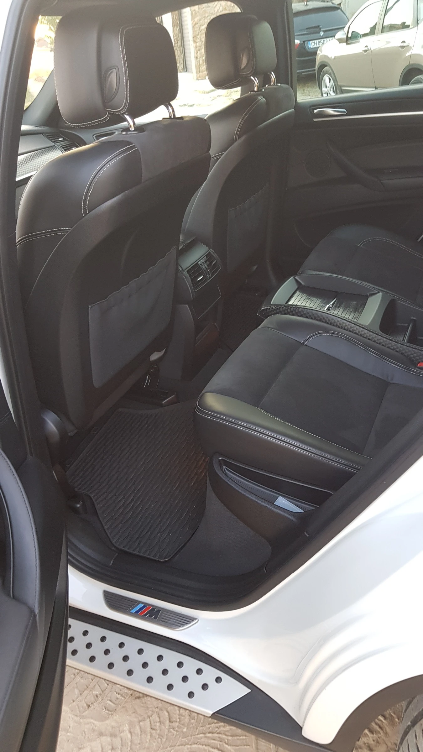 BMW X6 M Sportpaket 4D, снимка 9 - Автомобили и джипове - 53918085