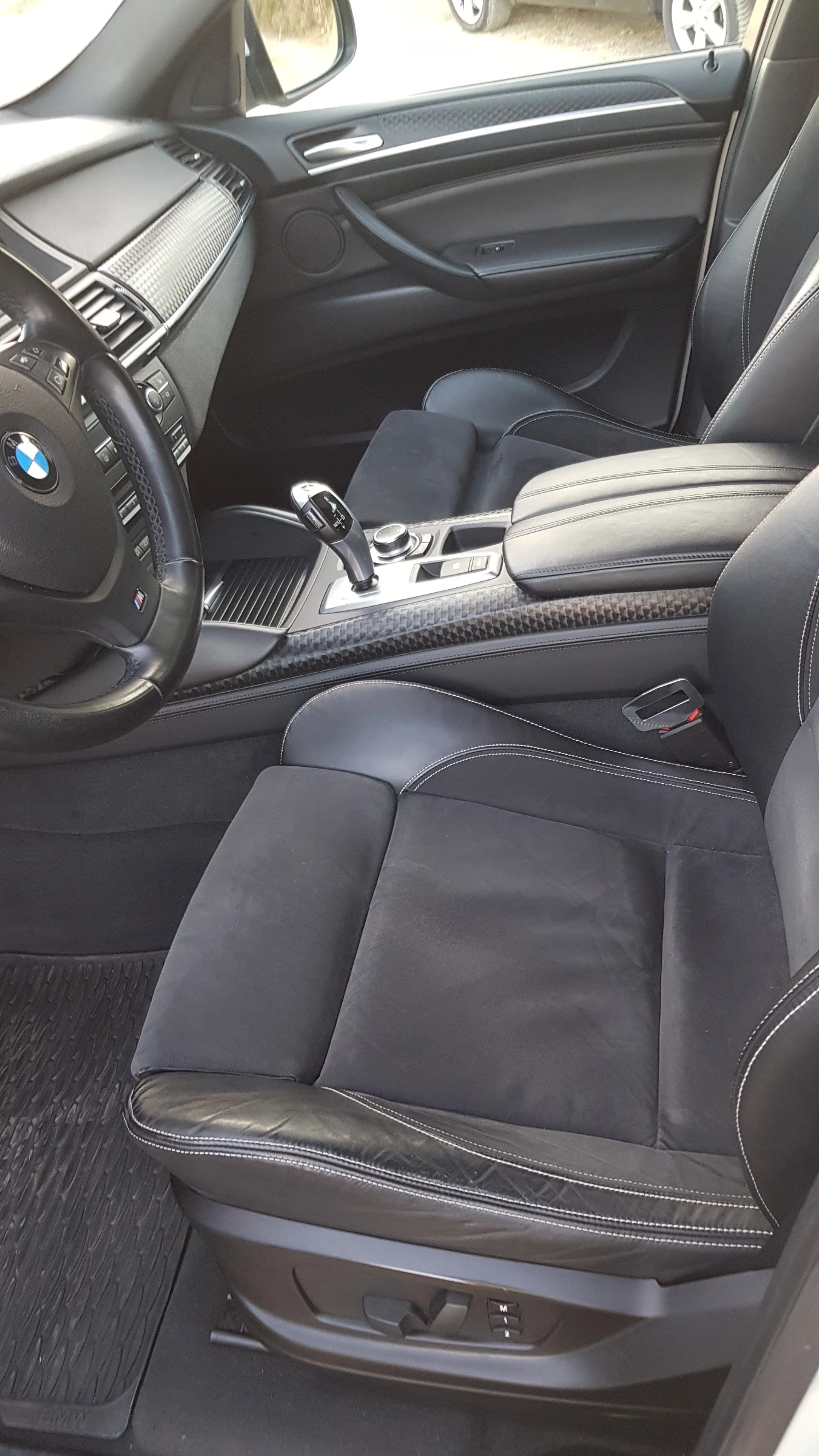 BMW X6 M Sportpaket 4D, снимка 10 - Автомобили и джипове - 53918085