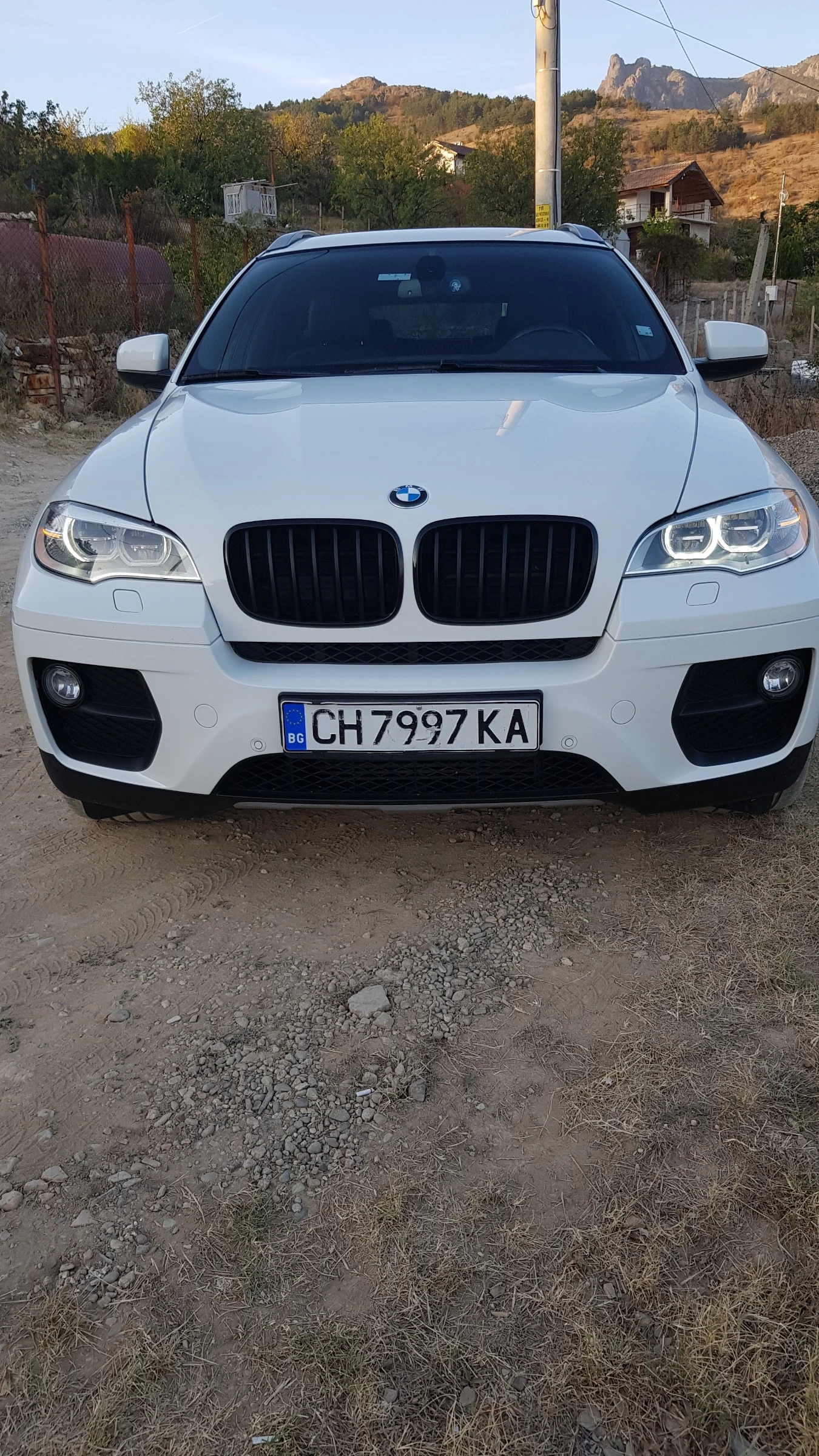 BMW X6 M Sportpaket 4D, снимка 4 - Автомобили и джипове - 53918085