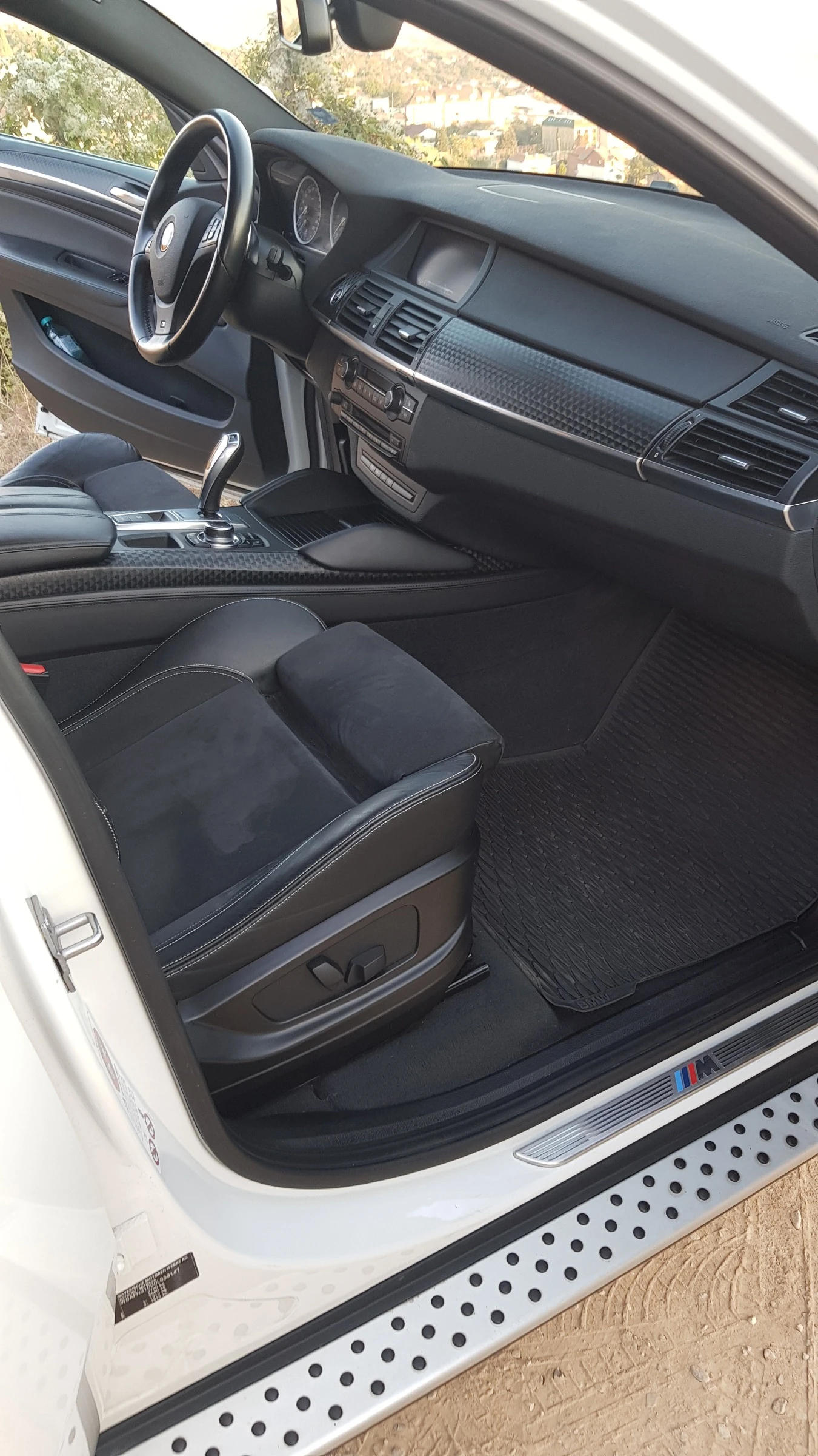 BMW X6 M Sportpaket 4D, снимка 6 - Автомобили и джипове - 53918085