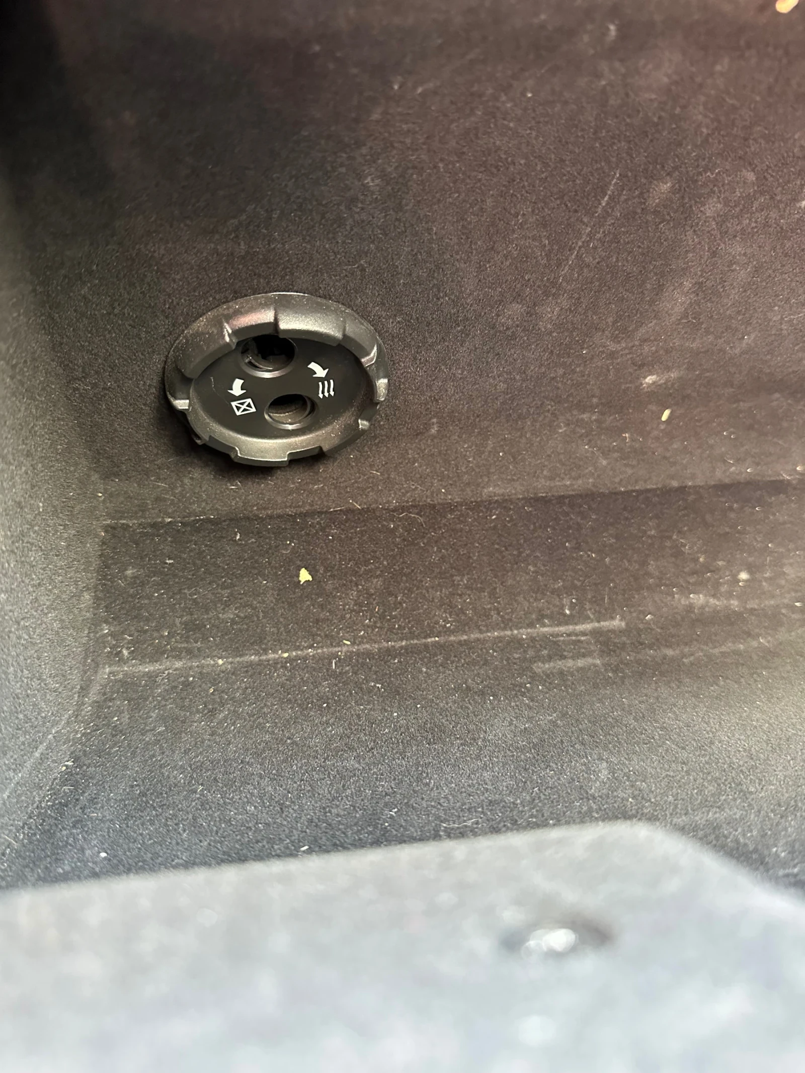 Toyota Rav4 2.2 150к.с. ПЕРФЕКТНА, снимка 15 - Автомобили и джипове - 53919558