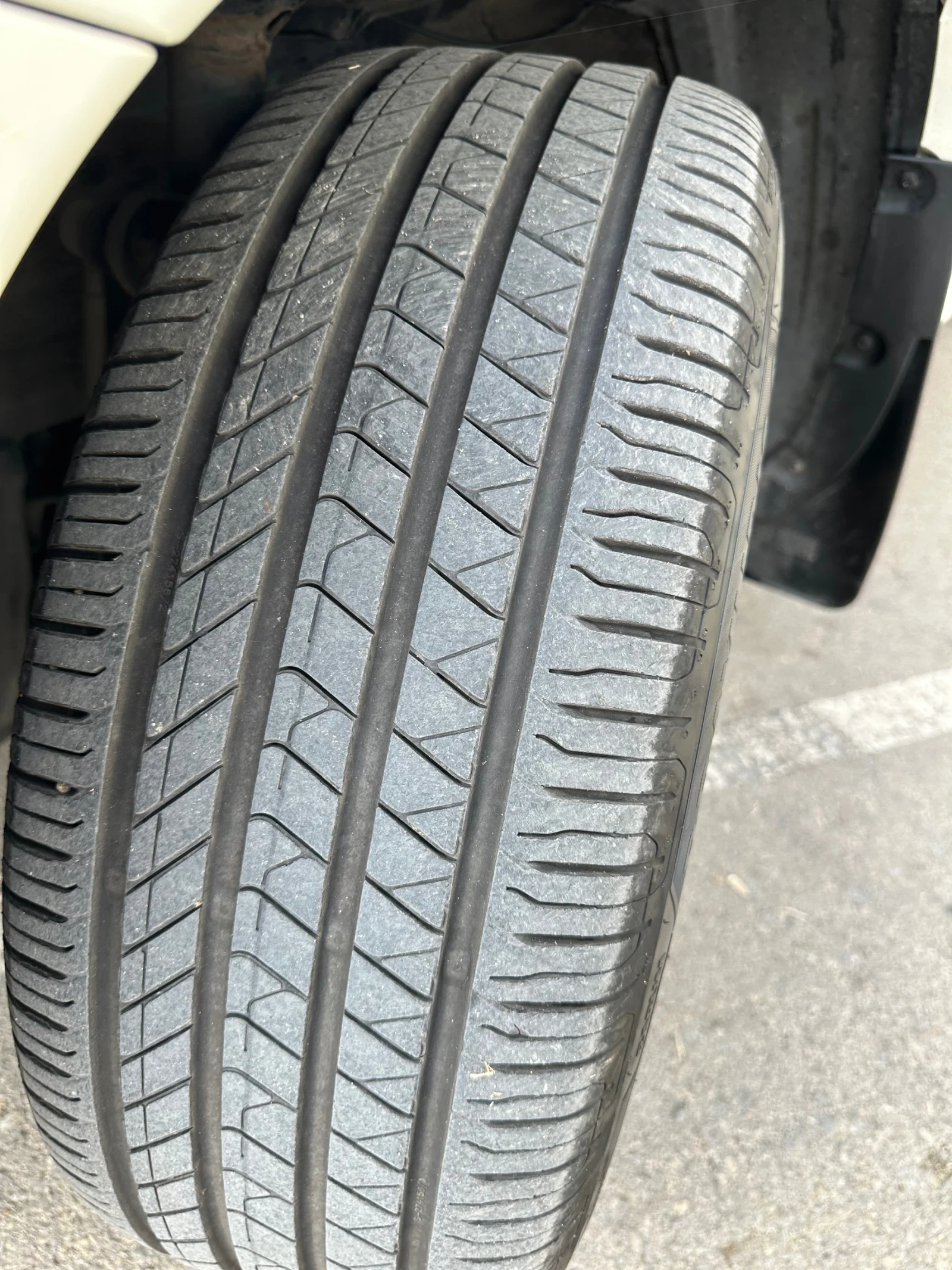 Toyota Rav4 2.2 150к.с. ПЕРФЕКТНА, снимка 14 - Автомобили и джипове - 53919558