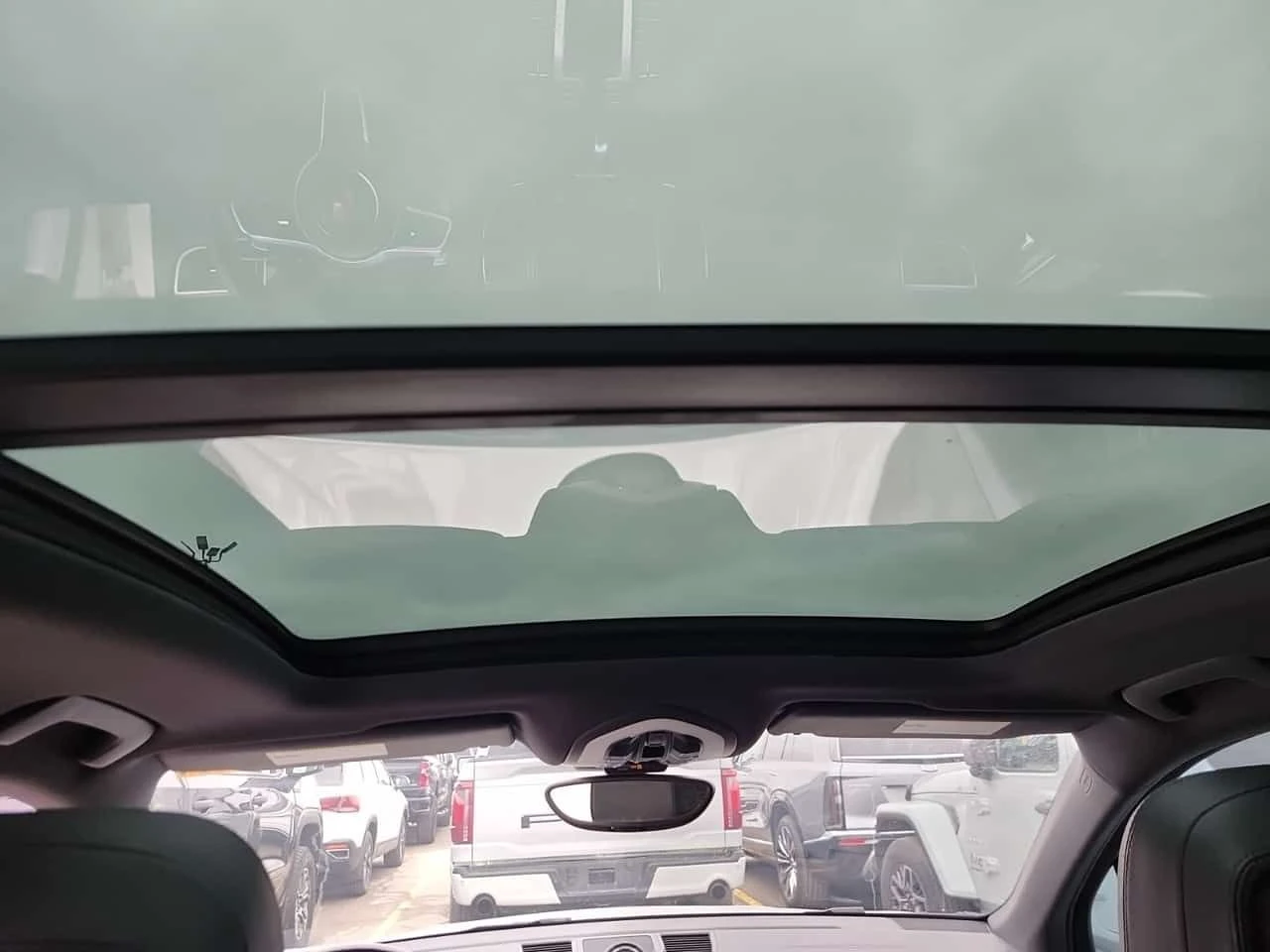 Porsche Macan GTS| ОБДУХВАНЕ| ПАНОРАМА| 2 КЛЮЧА| CARFAX| , снимка 13 - Автомобили и джипове - 54070609