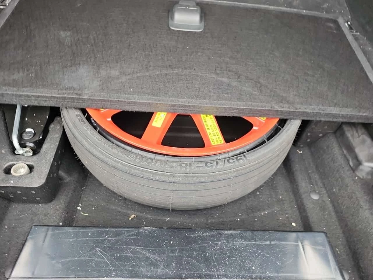 Porsche Macan GTS| ОБДУХВАНЕ| ПАНОРАМА| 2 КЛЮЧА| CARFAX| , снимка 14 - Автомобили и джипове - 54070609