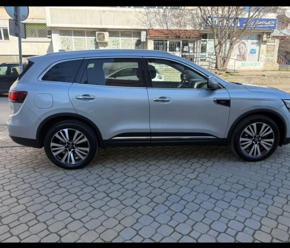 Renault Koleos INITIALE PARIS 4WD, снимка 5 - Автомобили и джипове - 54196375