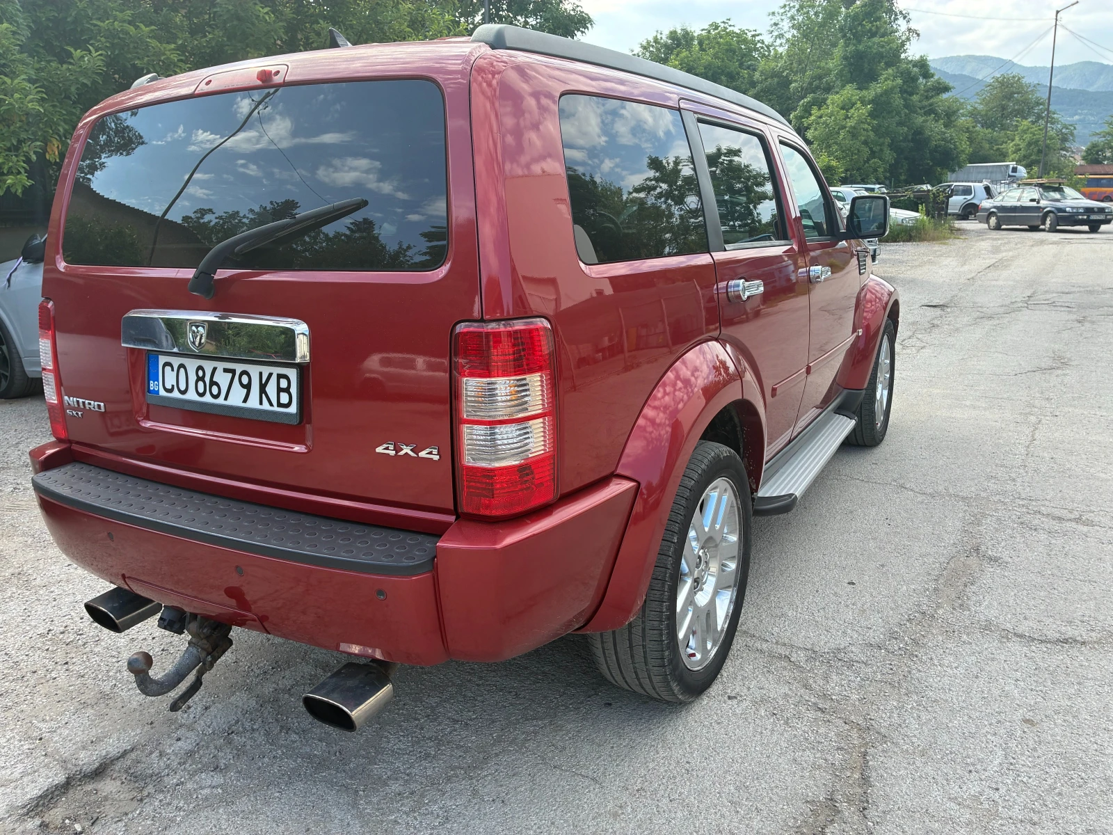 Dodge Nitro, снимка 3 - Автомобили и джипове - 54718310
