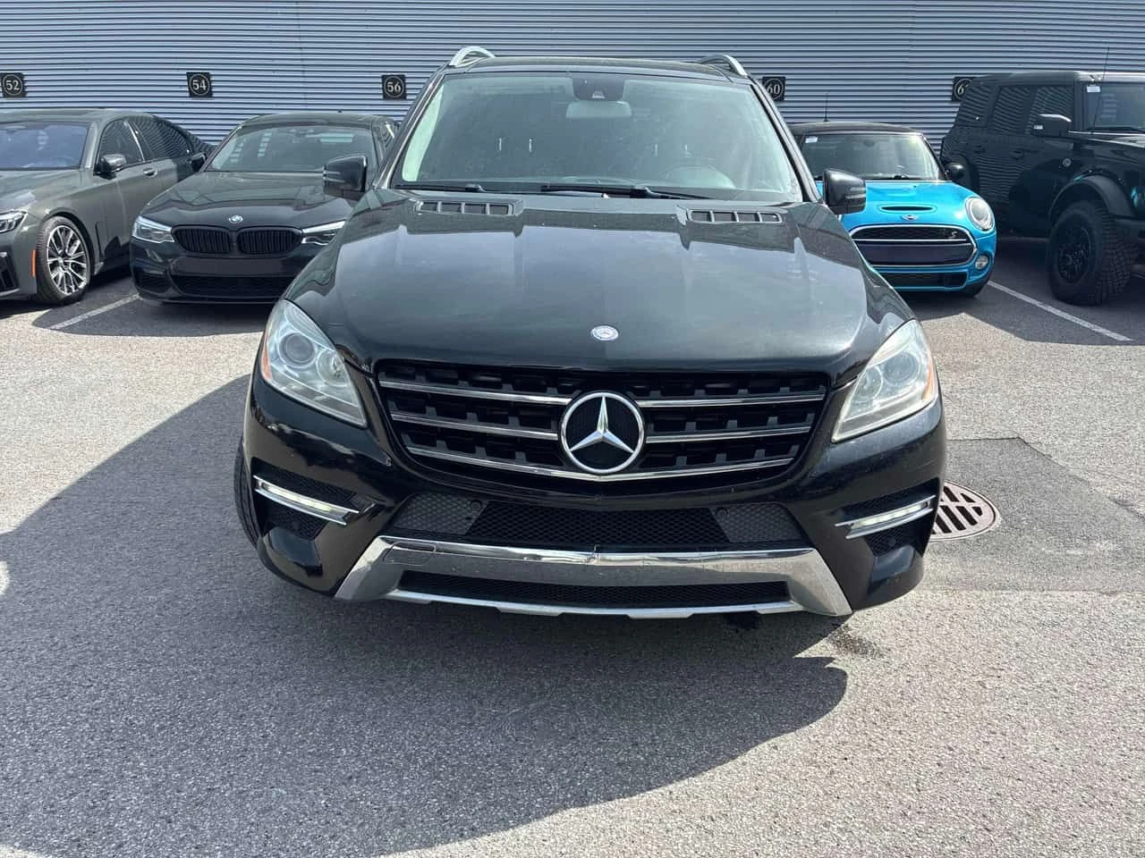 Mercedes-Benz ML 350 * BlueTEC * ГЛАВНО ПРЕДСТАВИТЕЛСТВО* ПАНОРАМА* 