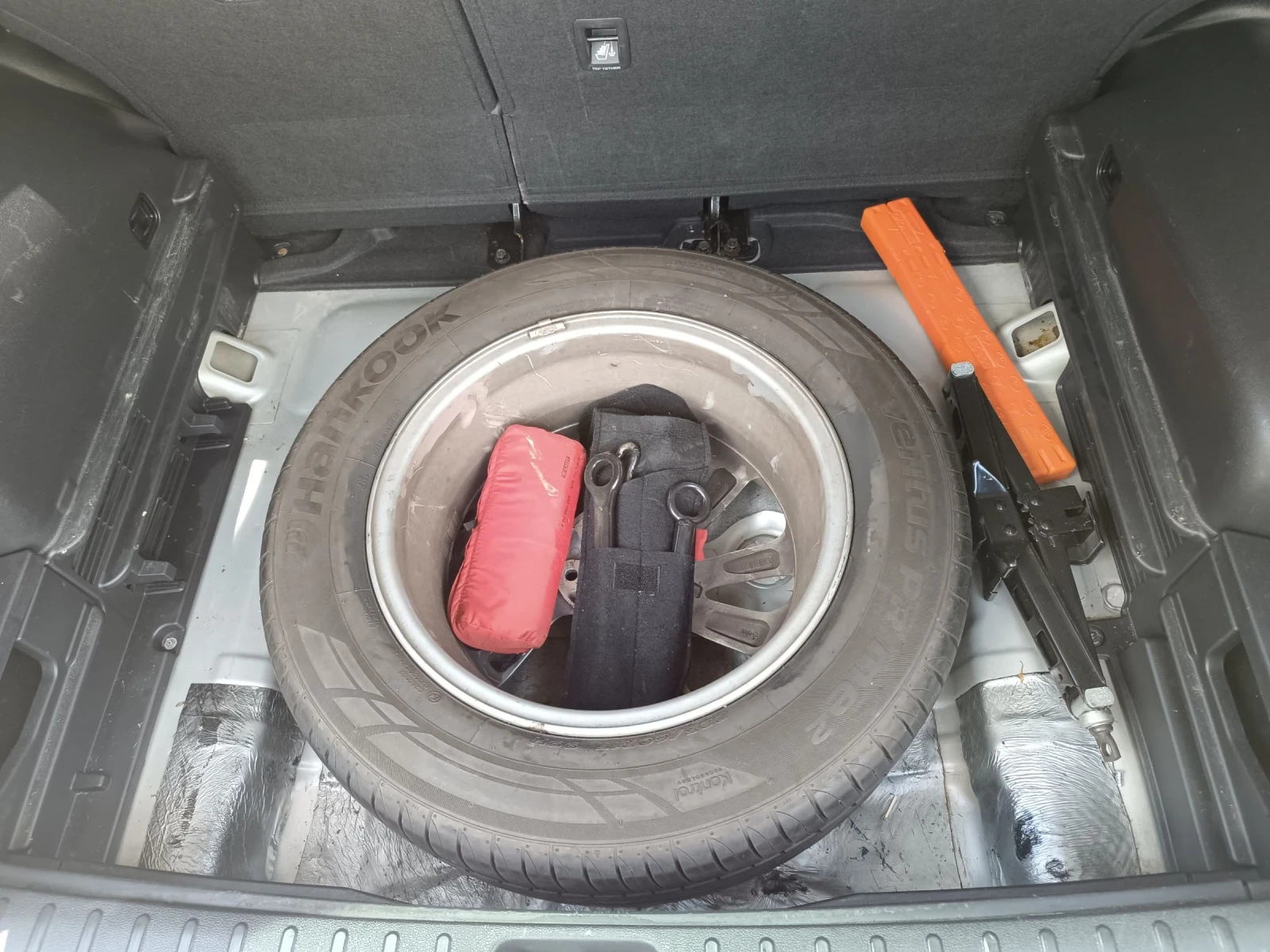 Hyundai Tucson 2.0 GDI Automatic , снимка 11 - Автомобили и джипове - 54963180