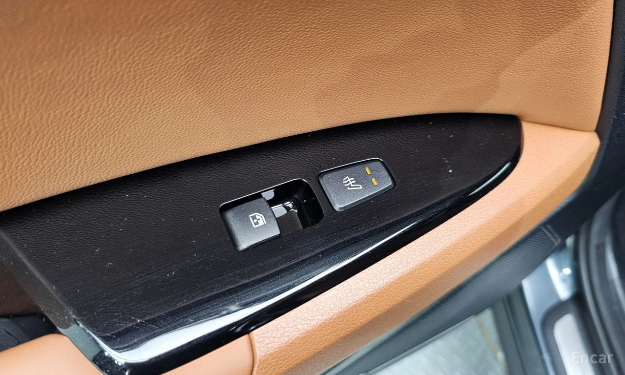 Kia Sportage HYBRID* SIGNATURE* ОБДУХВАНЕ* ДИСТРОНИК* 360КАМЕРА, снимка 15 - Автомобили и джипове - 55776066