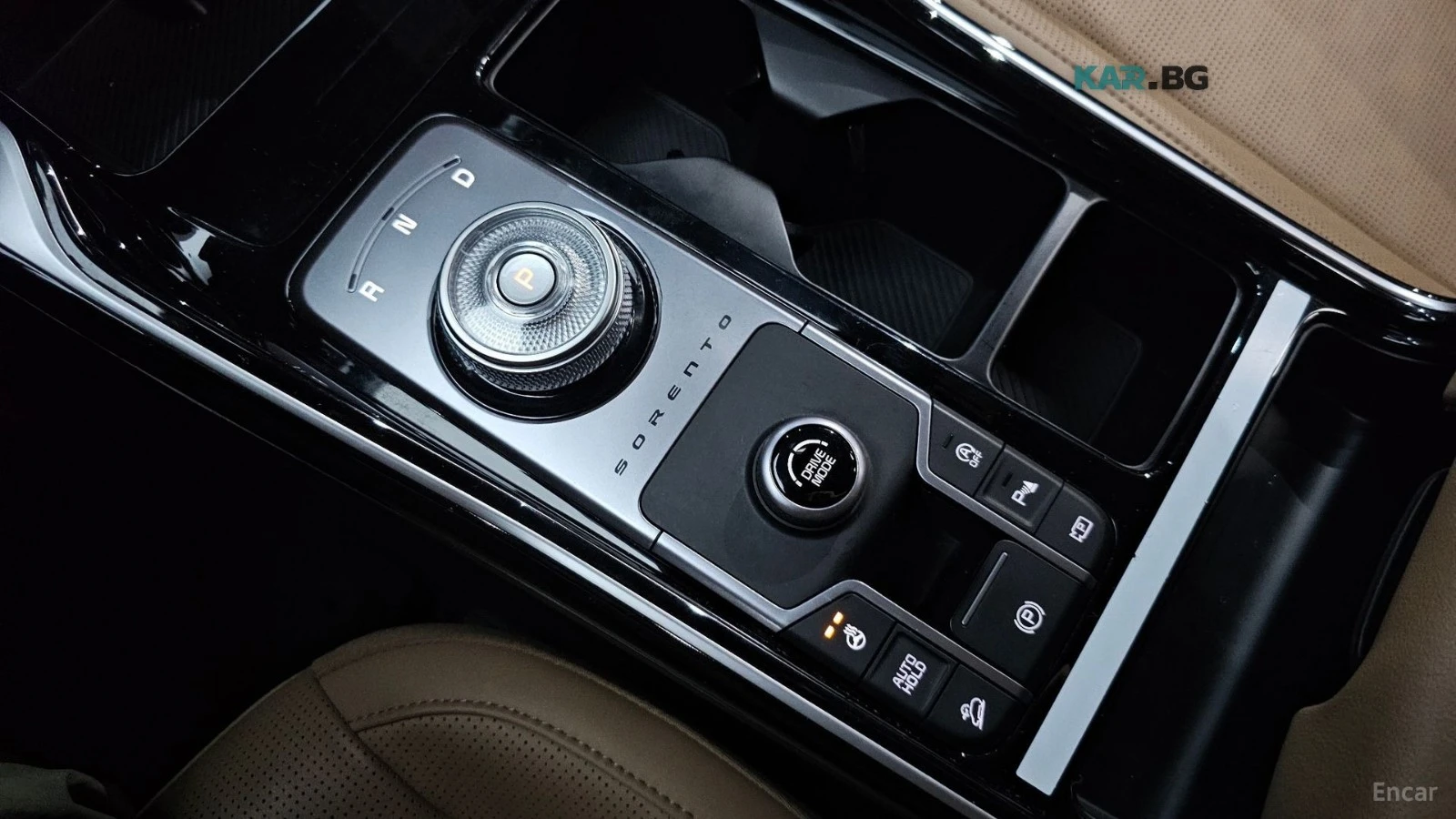 Kia Sorento PRESTIGE* 2.2D* DISTRONIC* КАМЕРА* ПОДГРЕВ* ОБДУХ*, снимка 15 - Автомобили и джипове - 55952291
