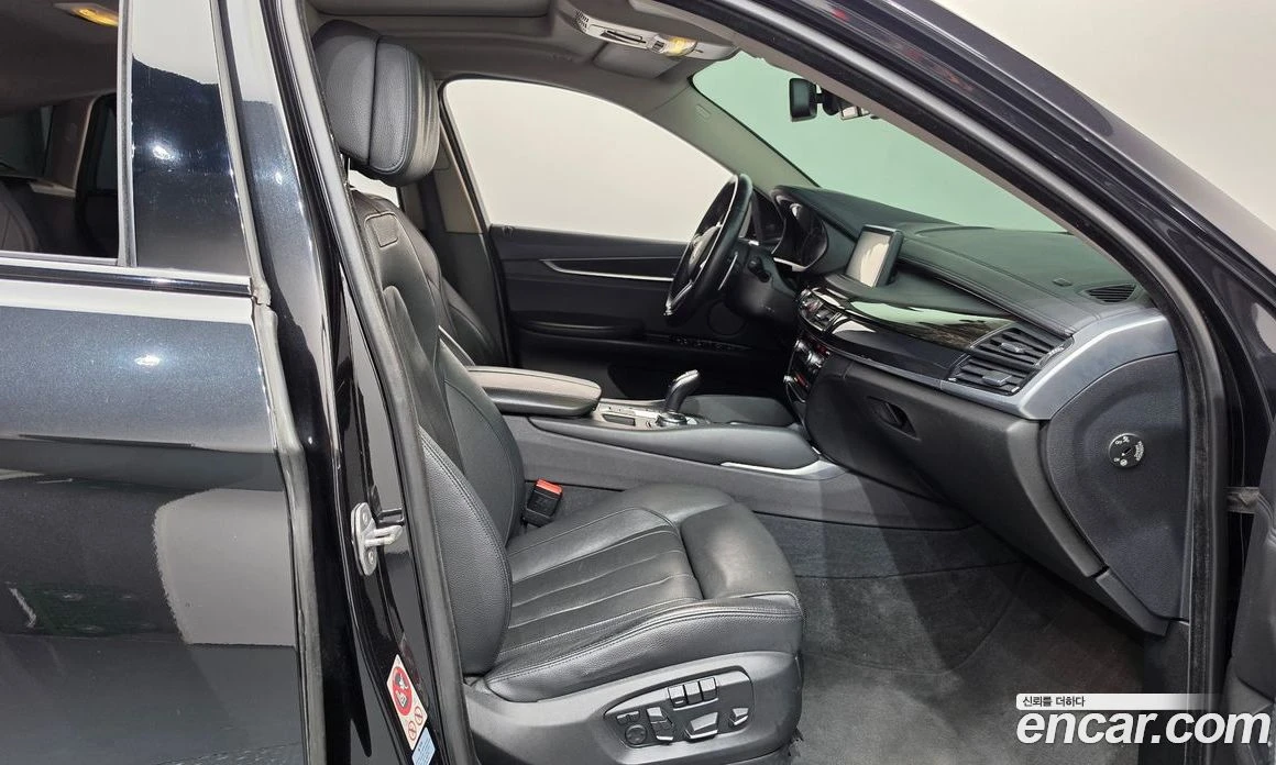 BMW X6 xDrive 40d, снимка 11 - Автомобили и джипове - 56157116