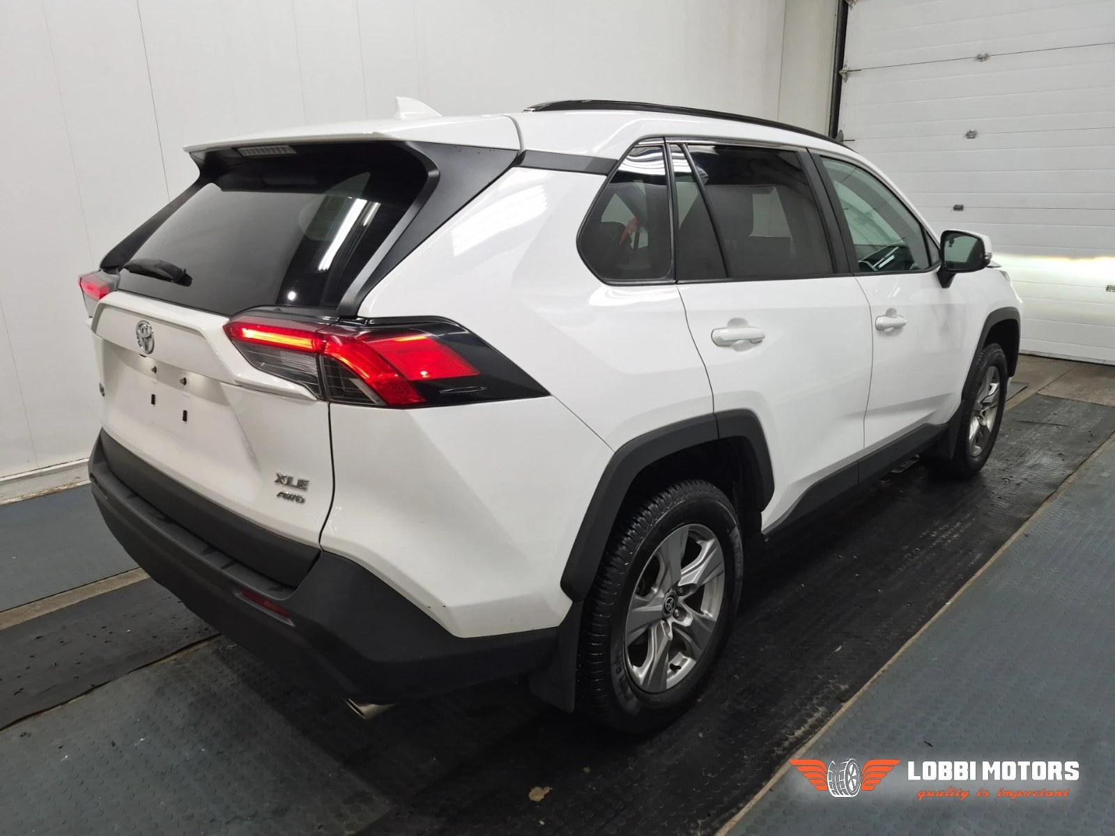 Toyota Rav4, снимка 3 - Автомобили и джипове - 56198327