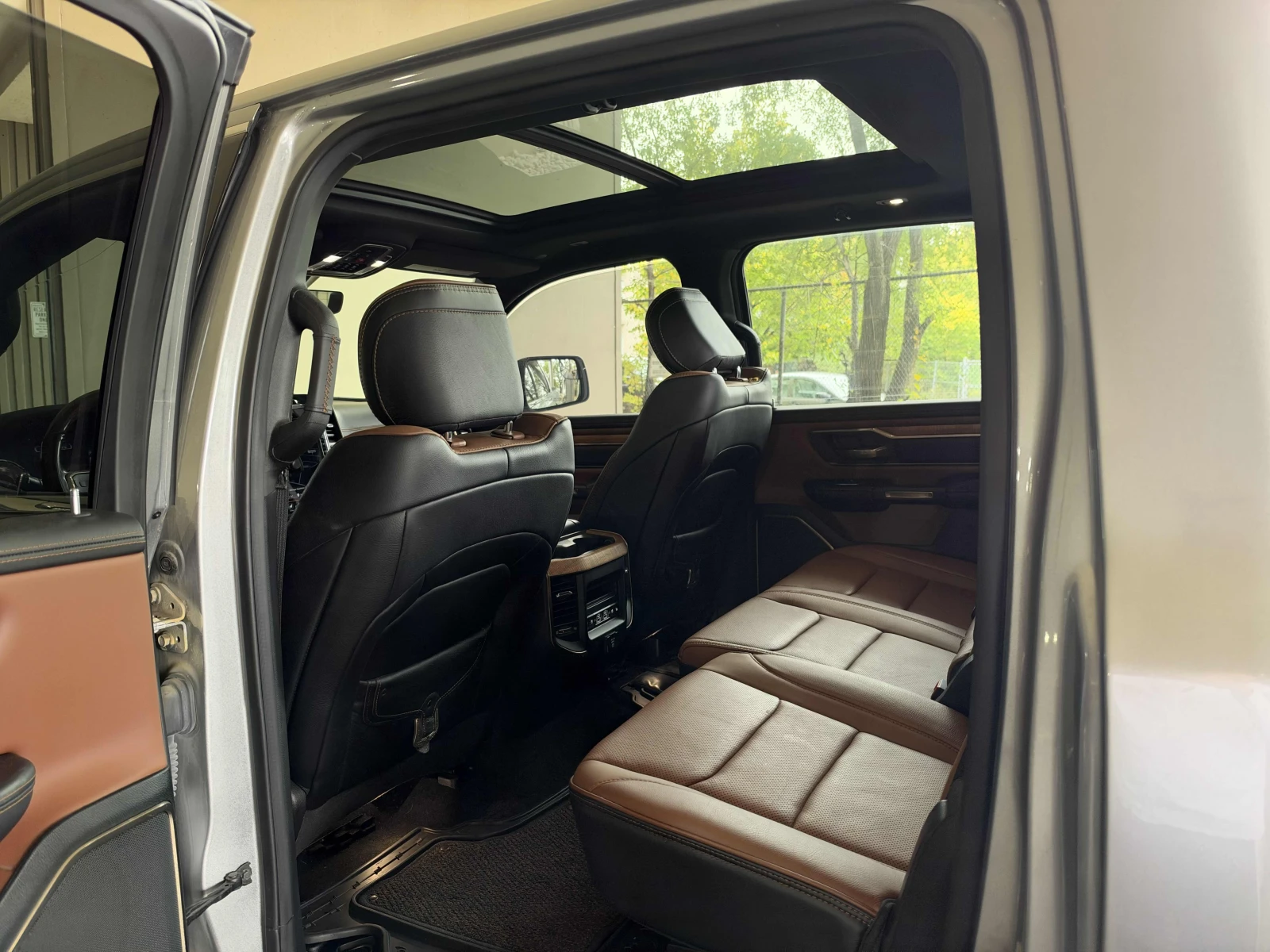 Dodge RAM 1500 Limited Longhorn, ���������� | Mobile.bg � ����������� 12