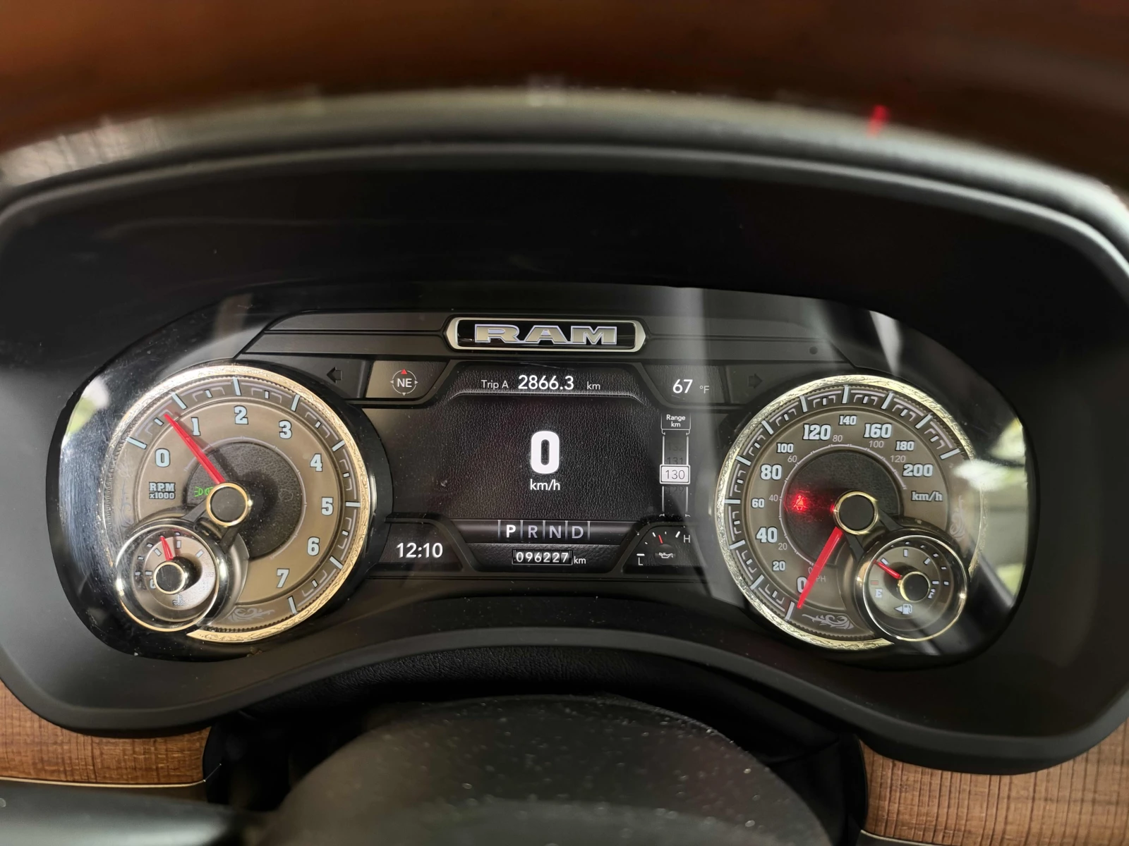Dodge RAM 1500 Limited Longhorn, ���������� | Mobile.bg � ����������� 8