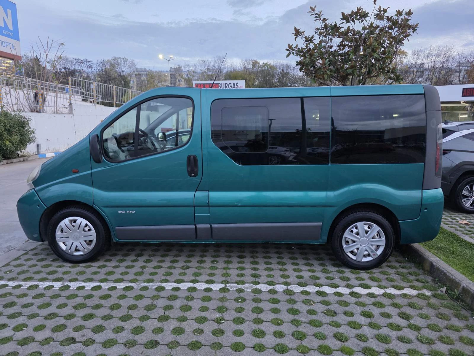 Renault Trafic 2.5 DCI - изображение 7