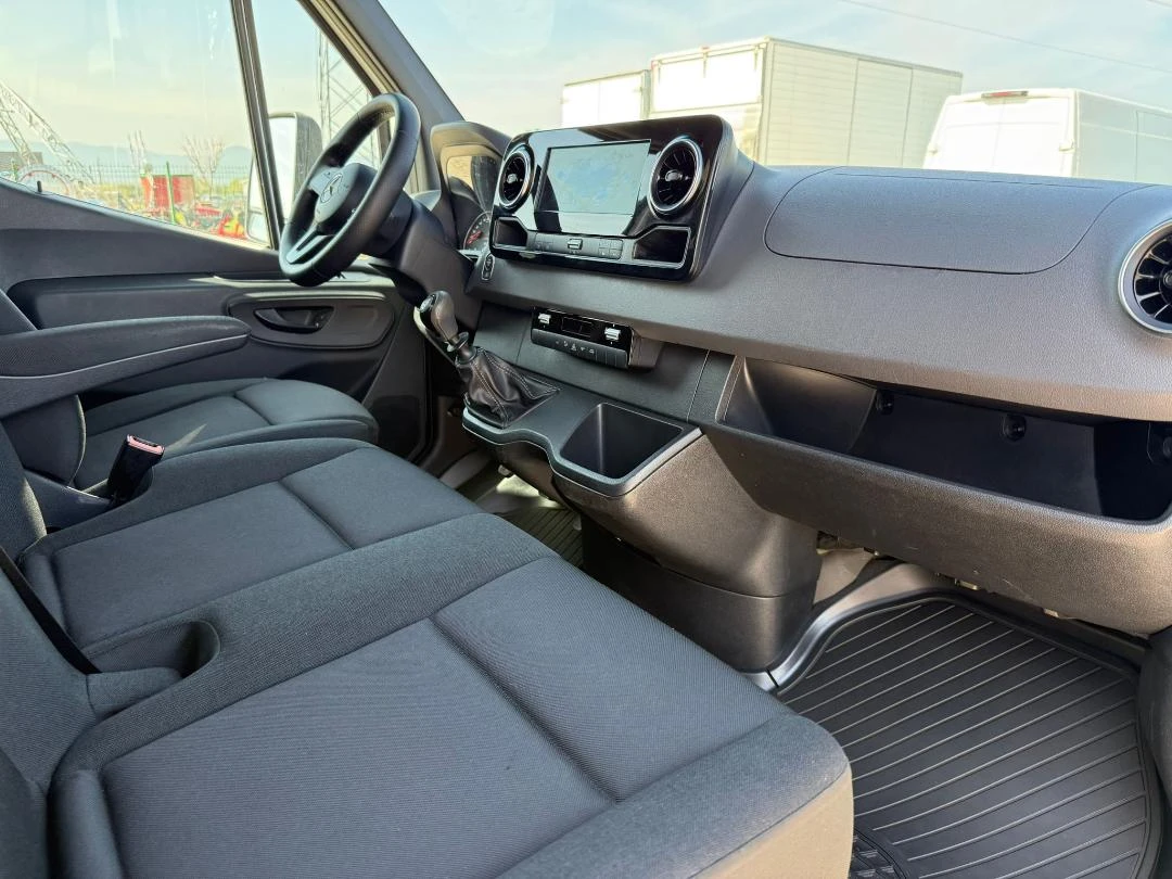 Mercedes-Benz Sprinter 419 CDi БОРДОВИ 3.0L 190KC XXL КЛИМАТИК* ПЕРФЕКТЕН, снимка 12 - Бусове и автобуси - 54229477
