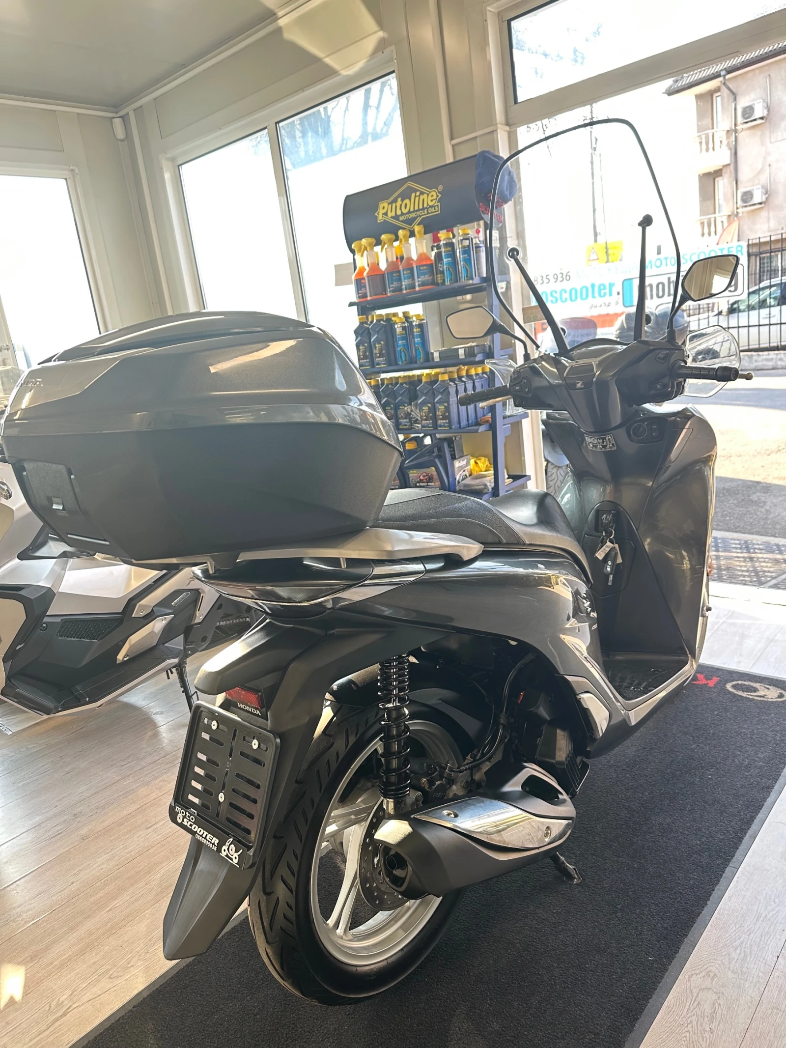 Honda Sh 150i ABS/TC/LED 09.2020г. - изображение 6