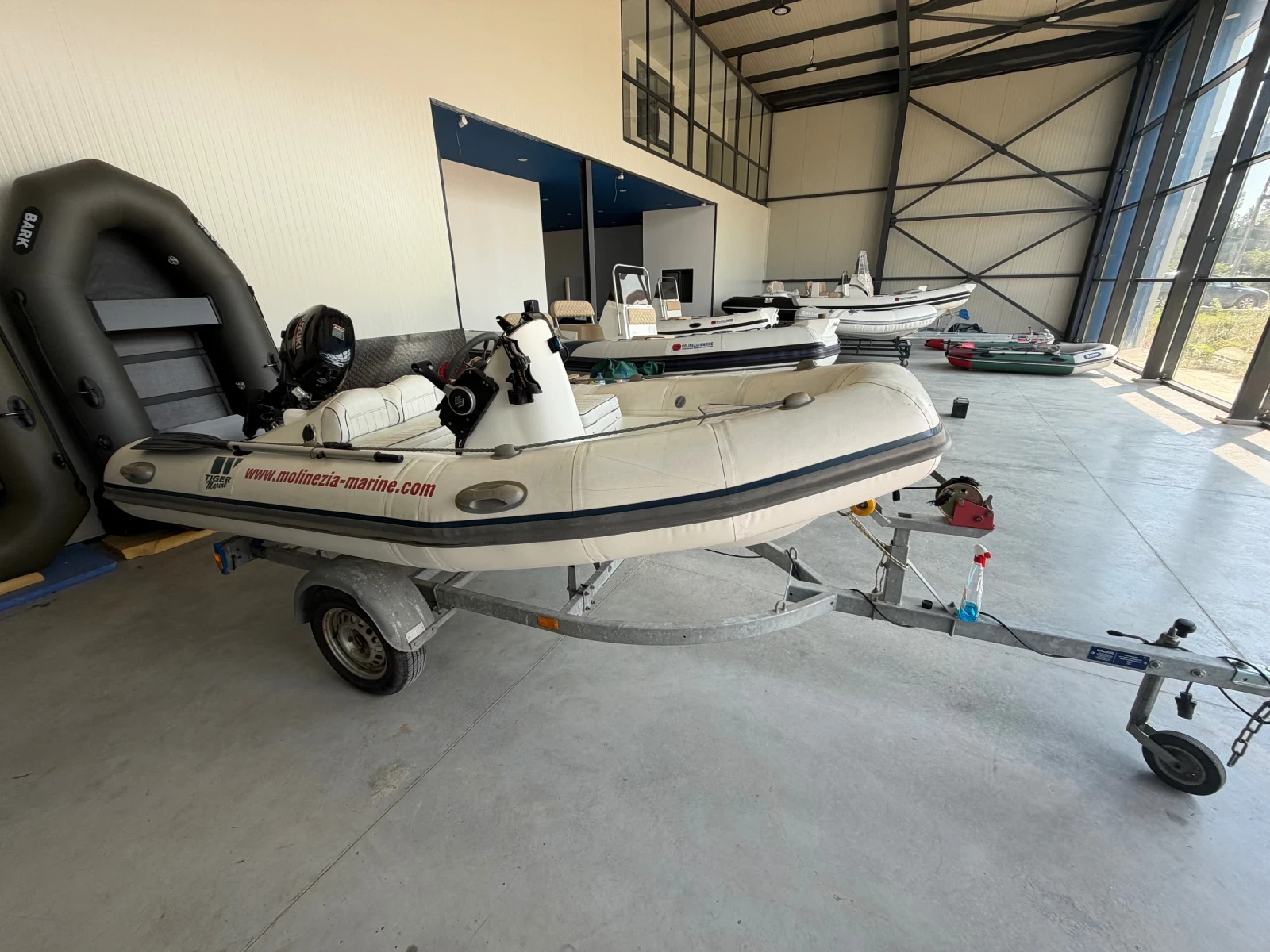 Надуваема лодка Собствено производство Tiger Marine ProTender 370, снимка 6 - Воден транспорт - 55318722