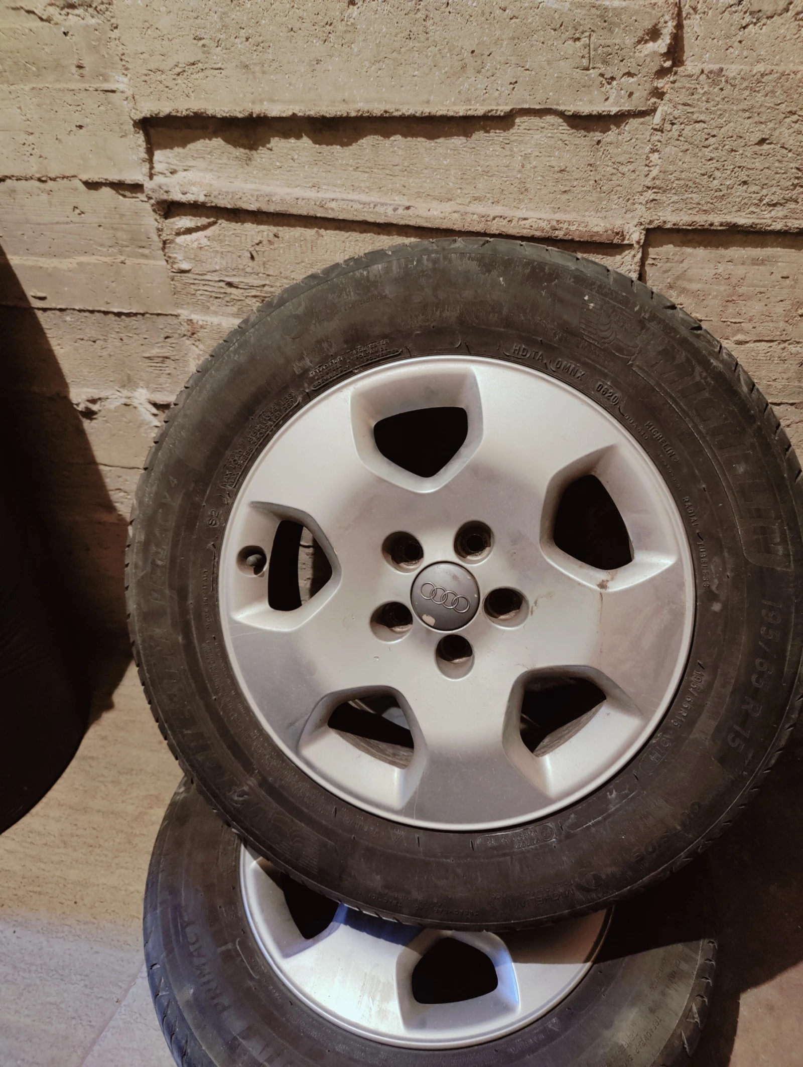 Гуми с джанти BF Goodrich 195/65R15, снимка 9 - Гуми и джанти - 55901097