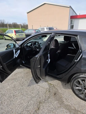 Mazda 3, снимка 9
