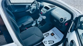 Toyota Aygo 1.0i евро 5 фейс лифт, снимка 10