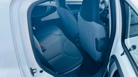 Toyota Aygo 1.0i евро 5 фейс лифт, снимка 9