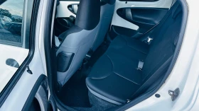 Toyota Aygo 1.0i евро 5 фейс лифт, снимка 8