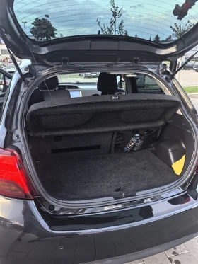 Toyota Yaris, снимка 11