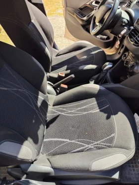 Peugeot 208 1.2 euro 5B - 8800 лв. - 14283844 8