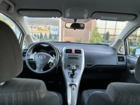 Toyota Auris 1.6Vvt-i/124кс/Автоматик/Германия/Климатроник - 5990 € / 11715.42 лв. - 45602460 9