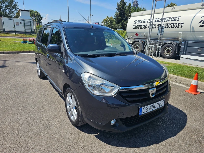 Dacia Lodgy 1.5 DCi, снимка 7 - Автомобили и джипове - 47619668