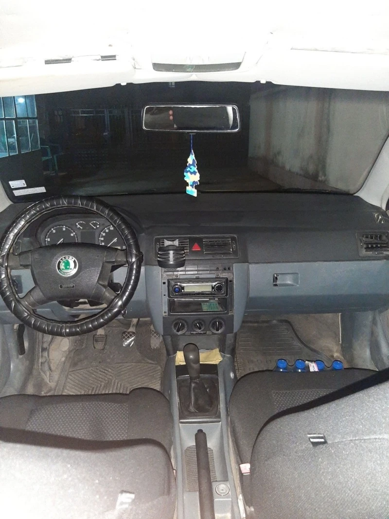 Skoda Fabia, снимка 9 - Автомобили и джипове - 46740896