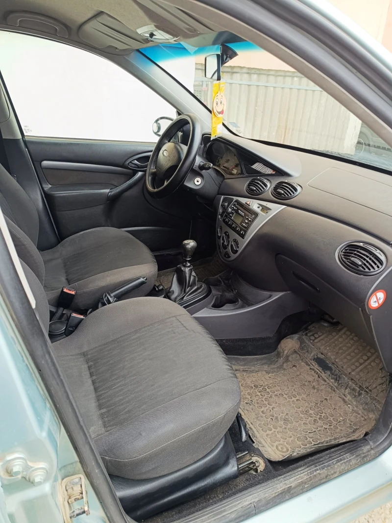 Ford Focus 1.8 TDCi, снимка 8 - Автомобили и джипове - 48983496