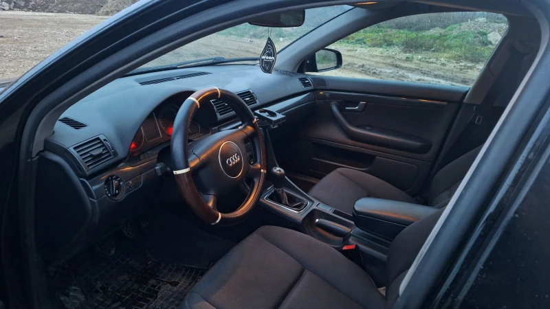 Audi A4, снимка 9 - Автомобили и джипове - 52654967