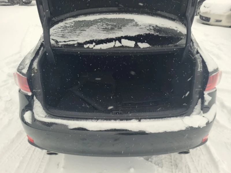 Lexus IS 350 * CARFAX * БЕЗ ПЪРВОНАЧАЛНА ВНОСКА, снимка 13 - Автомобили и джипове - 52825673