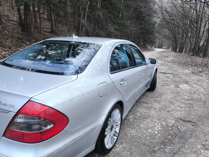 Mercedes-Benz E 350, снимка 4 - Автомобили и джипове - 53142543