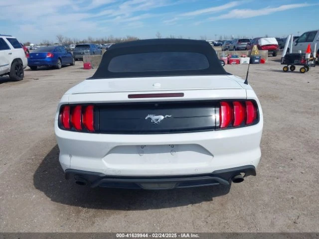 Ford Mustang ECOBOOST PREMIUM - изображение 4
