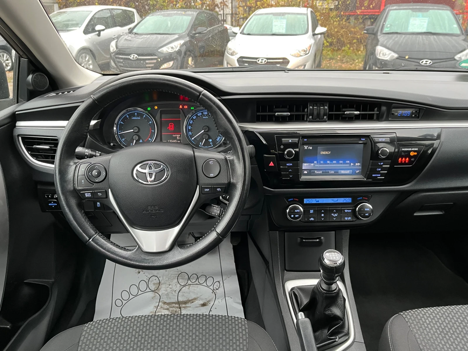 Toyota Corolla 1.6 16V SPORT - изображение 9