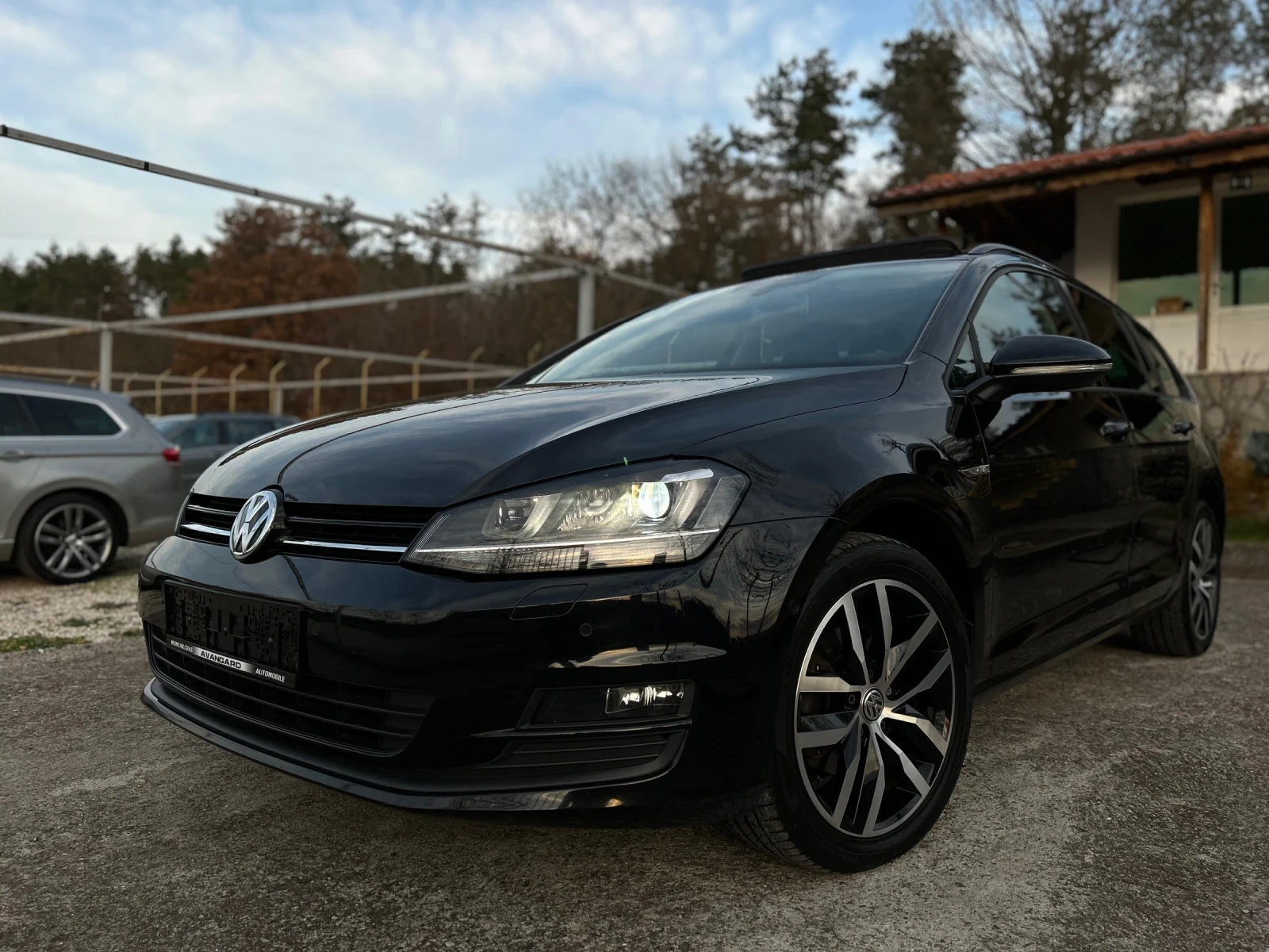 VW Golf 1.6TDI Comfortline CUP PANO - изображение 7