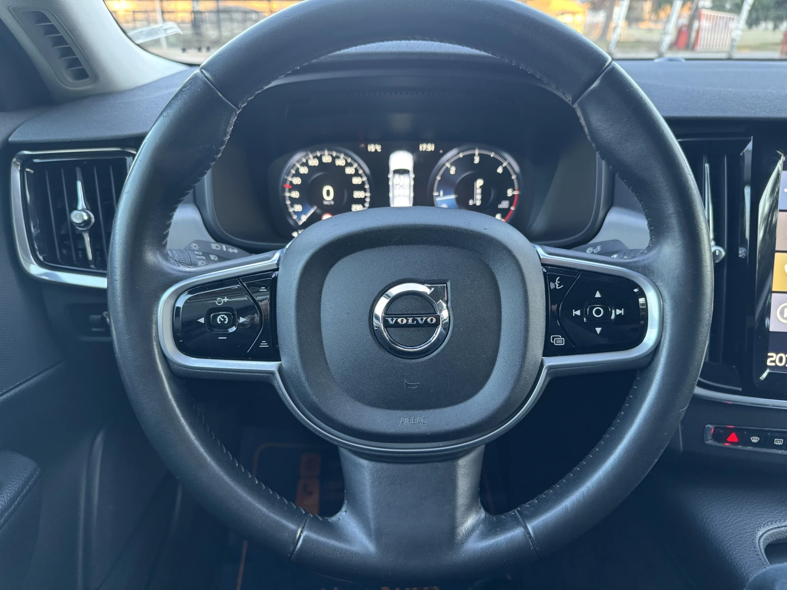 Volvo S90 D3/Geartronic/Business Plus/ | Mobile.bg   11
