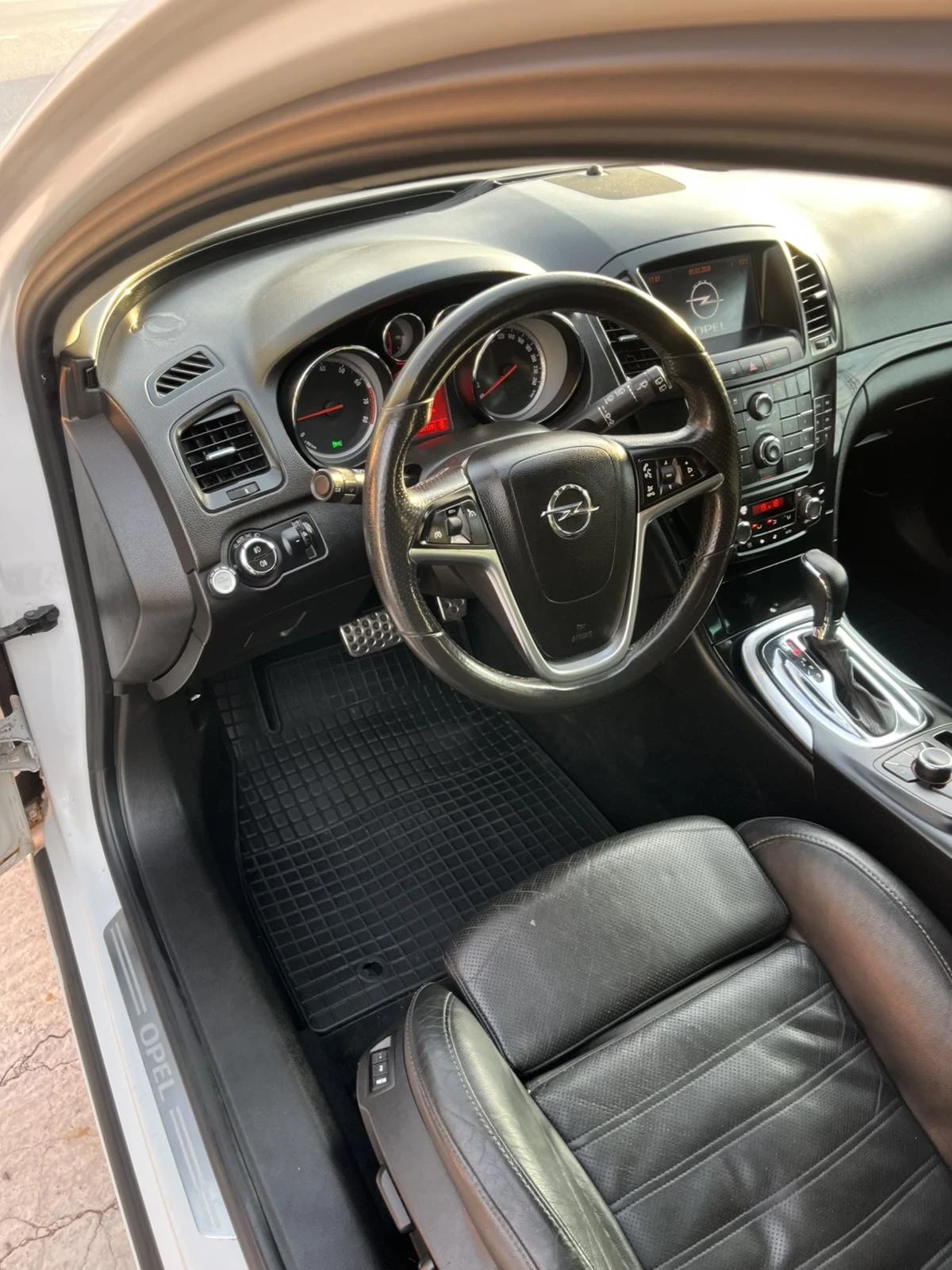 Opel Insignia  - изображение 8