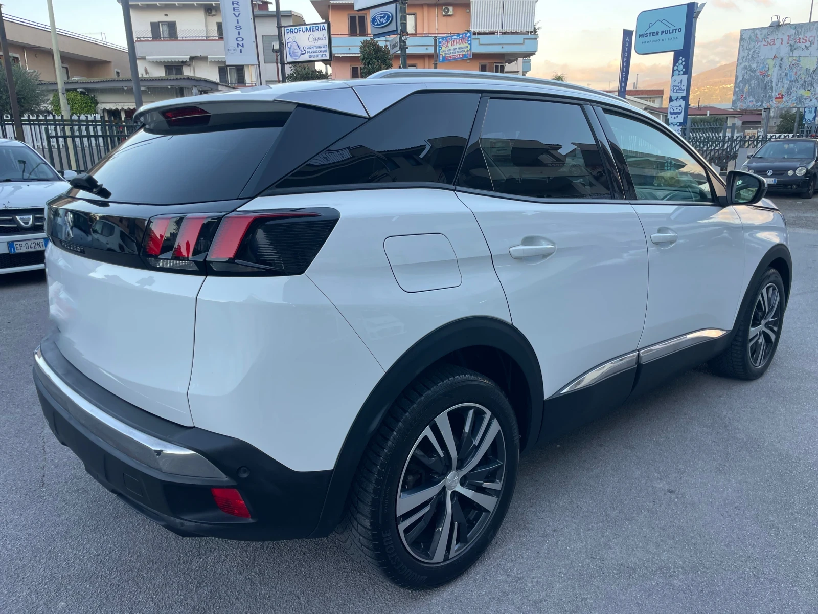 Peugeot 3008 BlueHDi 120 SeS EAT6 Allure EURO 6B - изображение 7