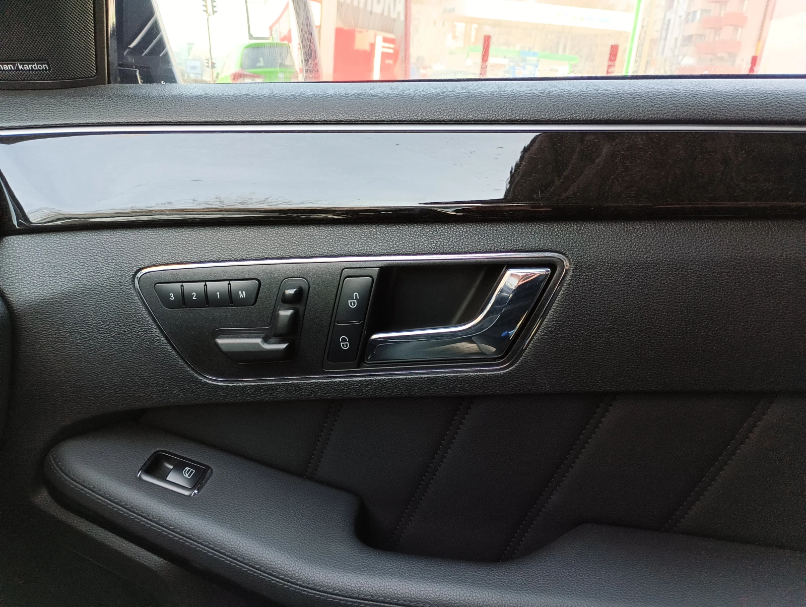 Mercedes-Benz E 500 | Mobile.bg � ����������� 9