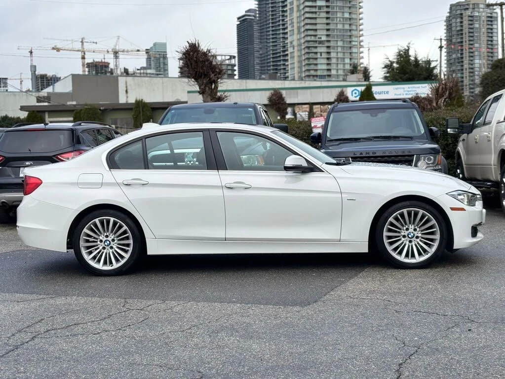 BMW 328 RWD* ПОДГРЕВ* PANO* AMBIENT* , снимка 8 - Автомобили и джипове - 54161471