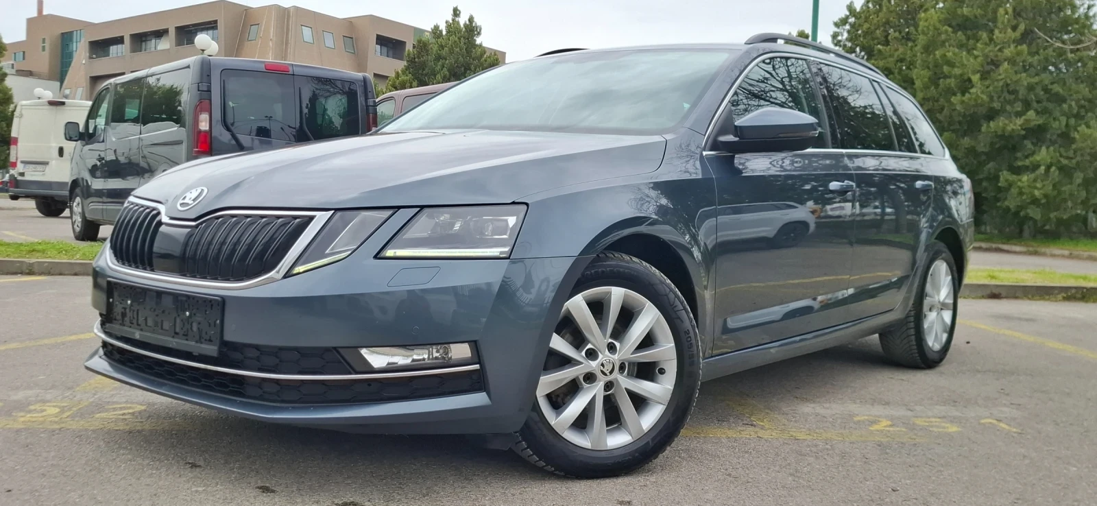 Skoda Octavia Facelift Ful led Dsg 2018 5л/100км, снимка 3 - Автомобили и джипове - 54221379