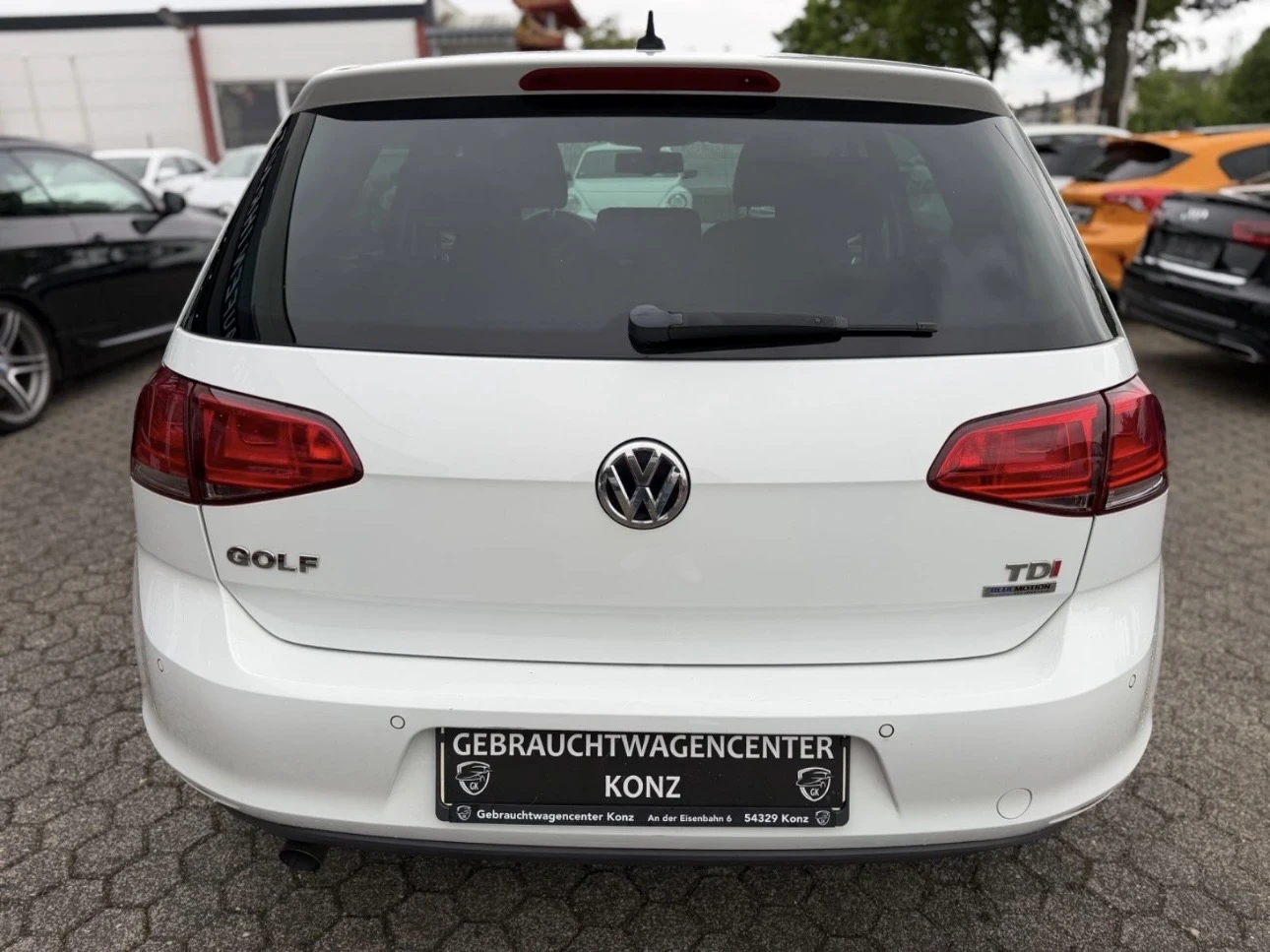 VW Golf 1.6 105 BlueMotion Navi, снимка 3 - Автомобили и джипове - 54459004